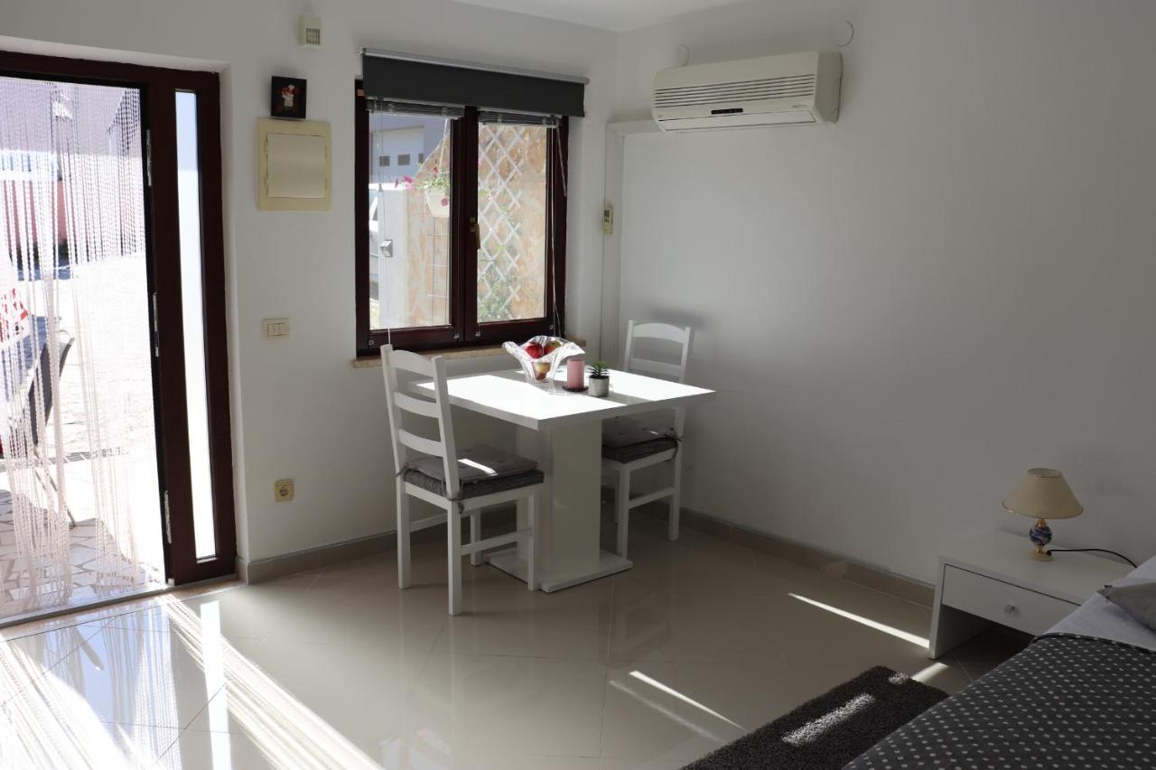 An Amazing Studio Apartment Premantura Dış mekan fotoğraf